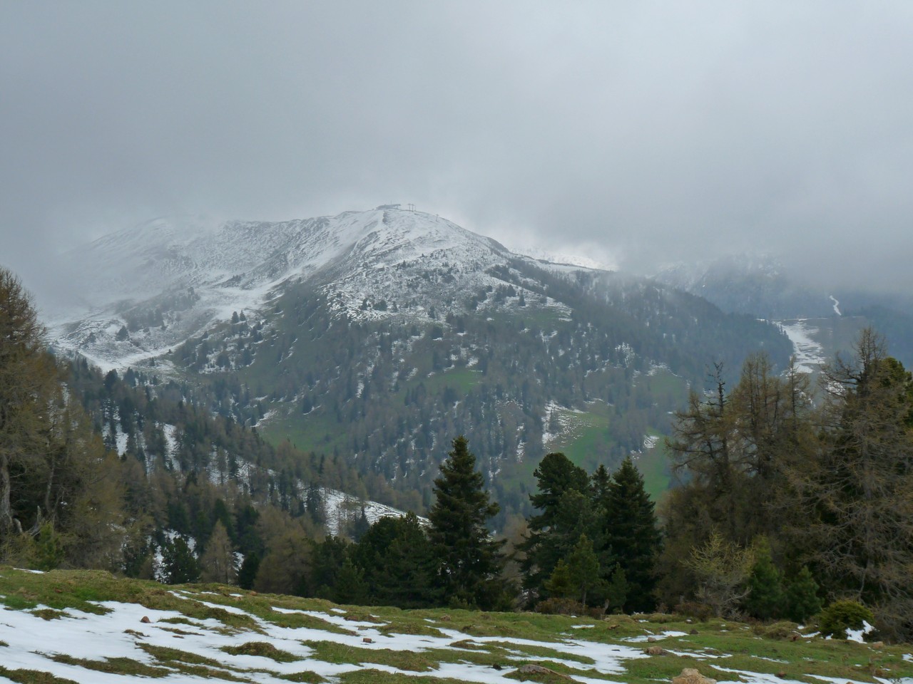 der Nebel hebt sich, die Gaipahöhe in Innerkrems wird frei, da werden Erinnerungen wach